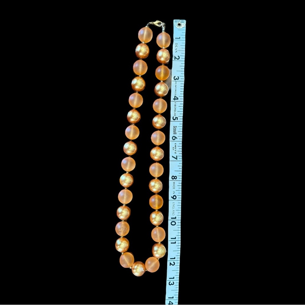 Peach and Gold Beads - Picture 3 of 4
